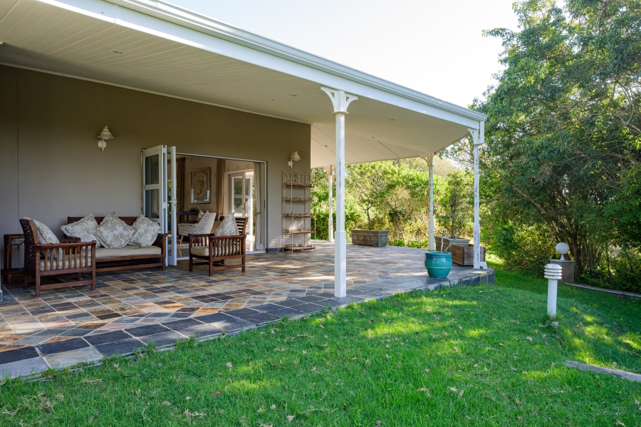 Commercial Property for Sale in Colleen Glen Eastern Cape